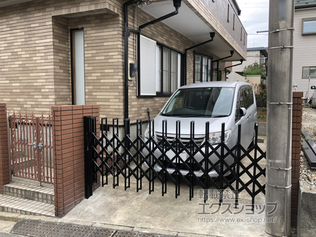 埼玉県富士見市ののカーゲート トリップゲート NC型 ノンキャスター 片開き 30Ｓ 施工例