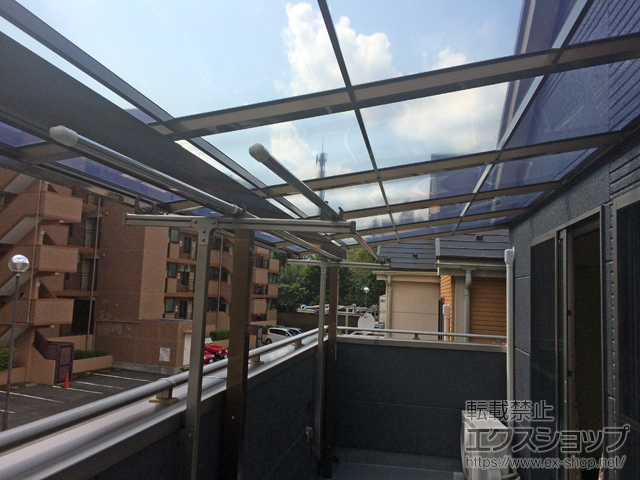 東京都八王子市ののバルコニー・ベランダ屋根 スピーネ F型 屋根タイプ 連棟 積雪〜20cm対応 施工例