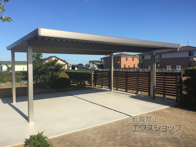 群馬県前橋市のLIXIL リクシル（トステム）のカーポート テリオスポートIII 3000 2台用 角柱4本柱 積雪〜100cm対応 施工例