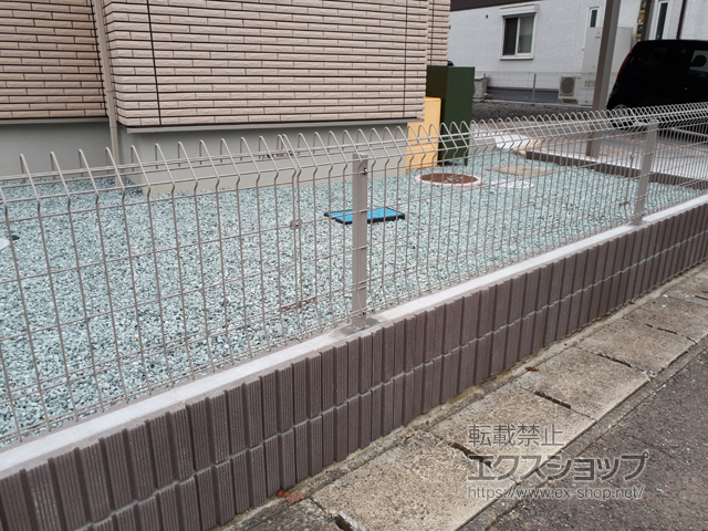 宮城県仙台市ののフェンス・柵 ミエーネフェンス 目隠しルーバータイプ 自由柱施工 施工例