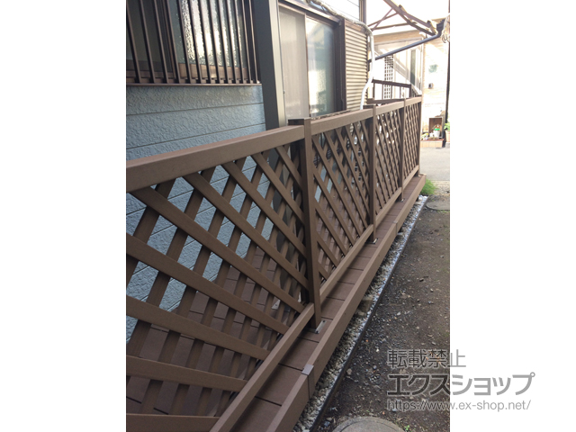東京都品川区ののウッドデッキ リウッドデッキ 200＋リウッドデッキフェンス2型 ラチス格子 施工例