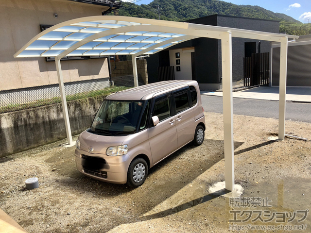 広島県安芸郡熊野町ののカーポート レイナツインポートグラン　積雪〜20cm対応 施工例