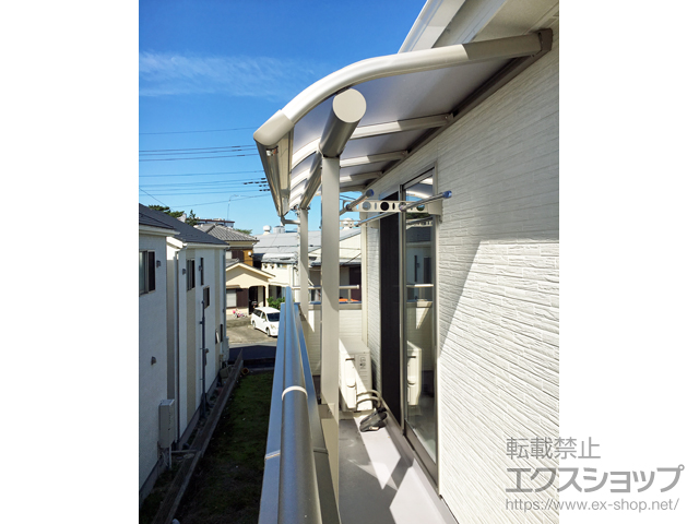 埼玉県草加市ののバルコニー・ベランダ屋根 プレシオステラス R型 屋根タイプ 単体 積雪〜20cm対応 施工例