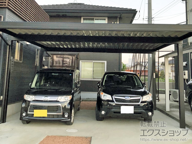 島根県益田市のLIXIL リクシル（トステム）のカーポート テリオスポートIII 900 2台用 角柱4本仕様 積雪〜30cm対応 施工例