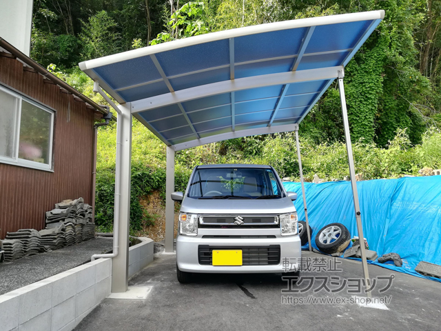 宮崎県延岡市ののカーポート レイナポートグラン　積雪〜20cm対応＋レイナポートグラン 着脱式サポート柱 標準・ハイルーフ兼用 2本入り×1 施工例