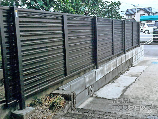 愛知県豊田市ののフェンス・柵 ミエーネフェンス 目隠しルーバータイプ 自由柱施工 施工例