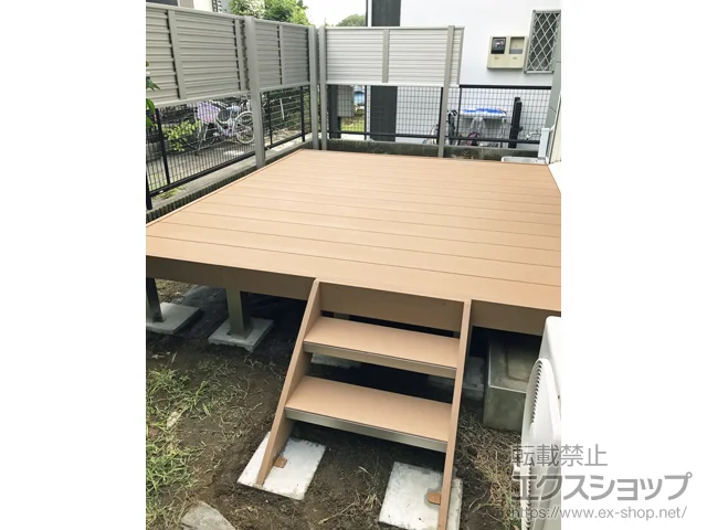 �_�ސ쌧���l�s�̂̃t�F���X�E��E���A�E�b�h�f�b�L ���E�b�h�f�b�L 200 �{�H��