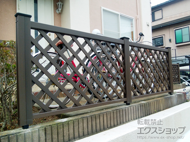 千葉県柏市ののフェンス・柵 プラウディA型 間仕切り支柱 施工例