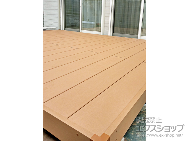 神奈川県横浜市ののウッドデッキ リウッドデッキ 200 施工例