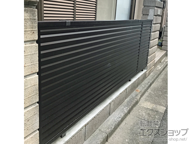 東京都板橋区ののフェンス・柵 ミエーネフェンス 目隠しルーバータイプ 自由柱施工 施工例