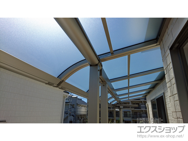 兵庫県神戸市ののバルコニー・ベランダ屋根 ヴェクターテラス R型 屋根タイプ 単体 積雪〜20cm対応 施工例