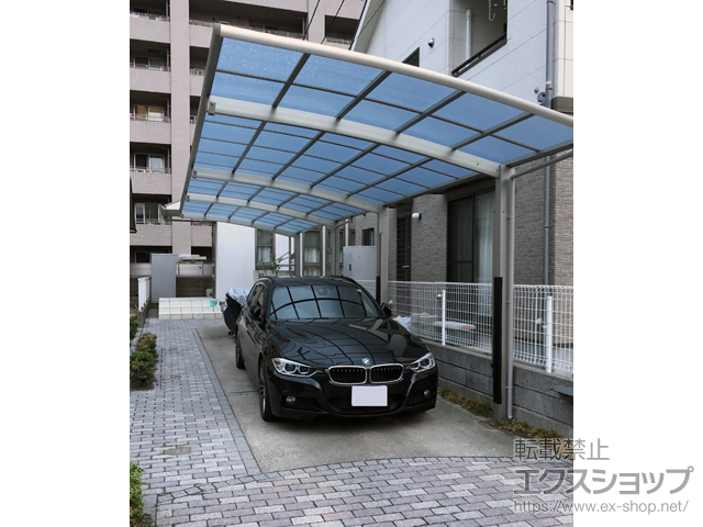 広島県広島市ののカーポート レイナポートグラン 縦連棟　積雪〜20cm対応 施工例