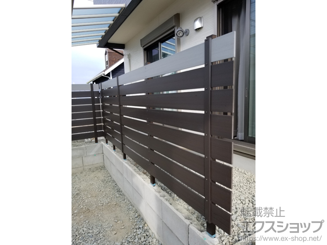 熊本県上益城郡益城町ののフェンス・柵 マイティウッド　ベーシック 横貼り8段 隙間15mm 施工例