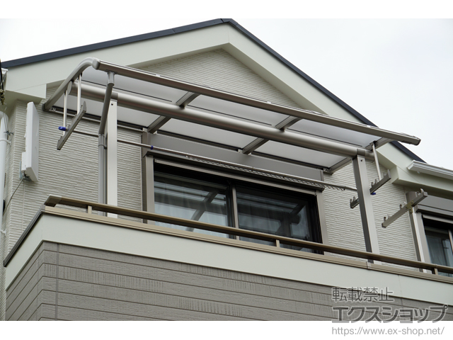 神奈川県相模原市ののバルコニー・ベランダ屋根 ヴェクターテラス R型 屋根タイプ 単体 積雪〜20cm対応 施工例