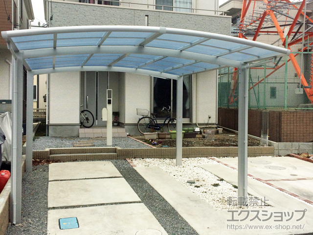 埼玉県八潮市ののカーポート ネスカR (ラウンドスタイル) ワイド 積雪〜20cm対応 施工例