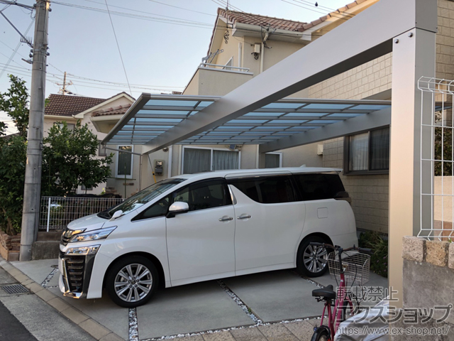 兵庫県明石市ののカーポート エフルージュ ツイン 積雪〜20cm対応*梁延長仕様 施工例