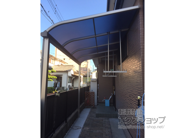 大阪府泉佐野市ののテラス屋根 プレシオステラス R型 テラスタイプ 単体 積雪〜20cm対応 施工例