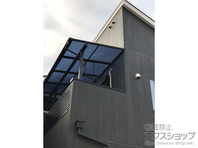 大阪府八尾市ののバルコニー・ベランダ屋根 プレシオステラス F型 屋根タイプ 単体 積雪〜20cm対応 施工例