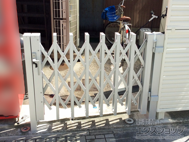 愛知県名古屋市ののカーゲート アルシャインHG ノンキャスター 片開き 170S 施工例