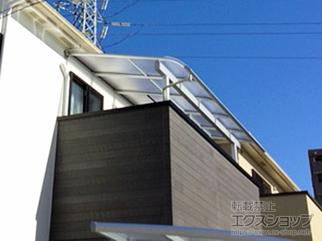 埼玉県草加市ののバルコニー・ベランダ屋根 ヴェクターテラス R型 屋根タイプ 単体 積雪〜20cm対応 施工例