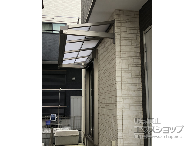 埼玉県戸田市ののバルコニー・ベランダ屋根 スピーネ F型 ルーフタイプ 単体 積雪〜20cm対応 施工例