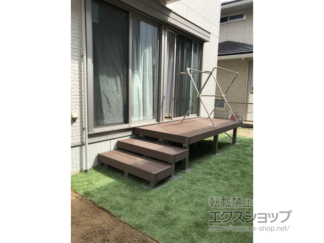 三重県津市ののウッドデッキ リウッドデッキ 200 施工例