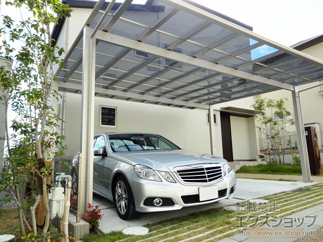 大阪府箕面市ののカーポート エフルージュ ツイン 積雪〜20cm対応 施工例