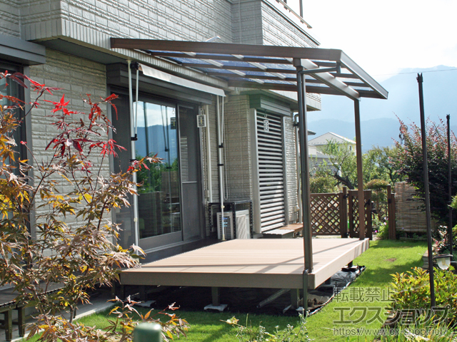 山梨県山梨市ののウッドデッキ 樹ら楽ステージ 施工例