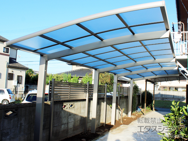 茨城県土浦市ののカーポート ネスカR (ラウンドスタイル) 縦連棟 積雪〜20cm対応 施工例