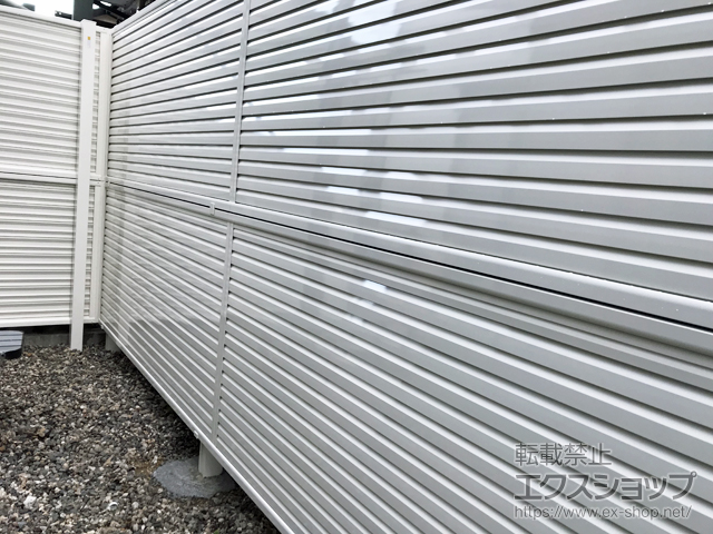 三重県三重郡菰野町ののフェンス・柵 ミエーネフェンス 目隠しルーバー 2段支柱施工 施工例