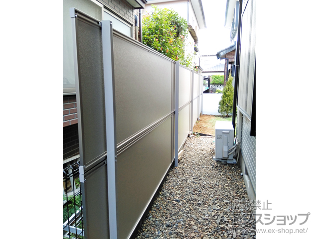 茨城県守谷市ののフェンス・柵 めかくし塀P型 高尺タイプ 自由柱 施工例