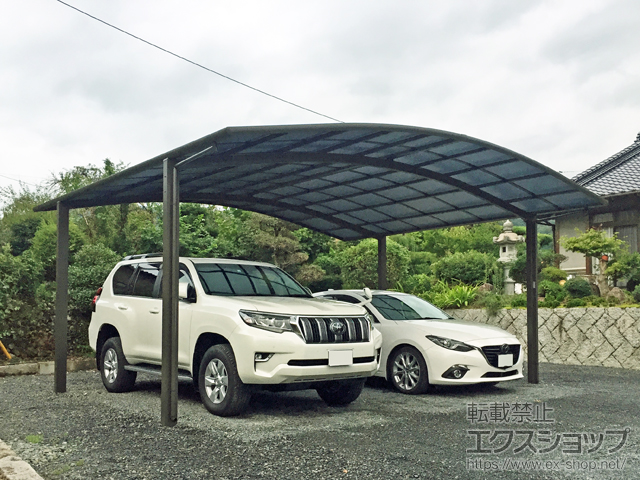 広島県府中市ののカーポート ネスカR (ラウンドスタイル) ワイド 積雪〜20cm対応 施工例