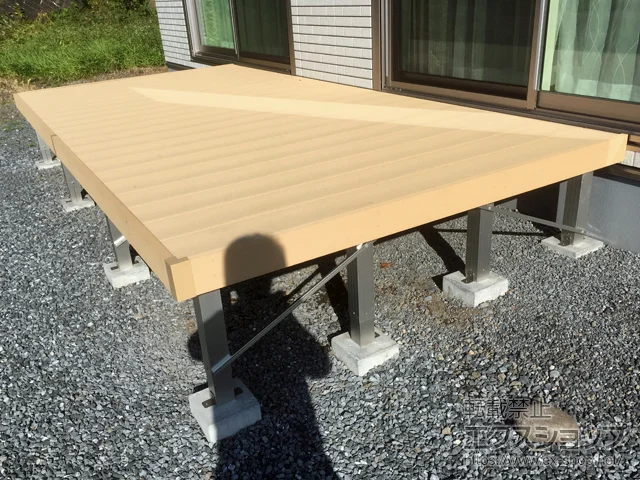 �Ȗ،������s��YKKAP�̃E�b�h�f�b�L ���E�b�h�f�b�L 200 �{�H��