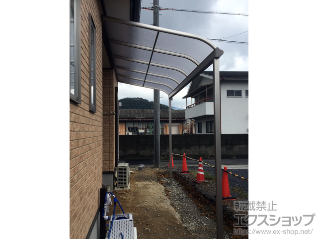 和歌山県橋本市ののテラス屋根 ヴェクターテラス R型 テラスタイプ 単体 積雪〜20cm対応 施工例