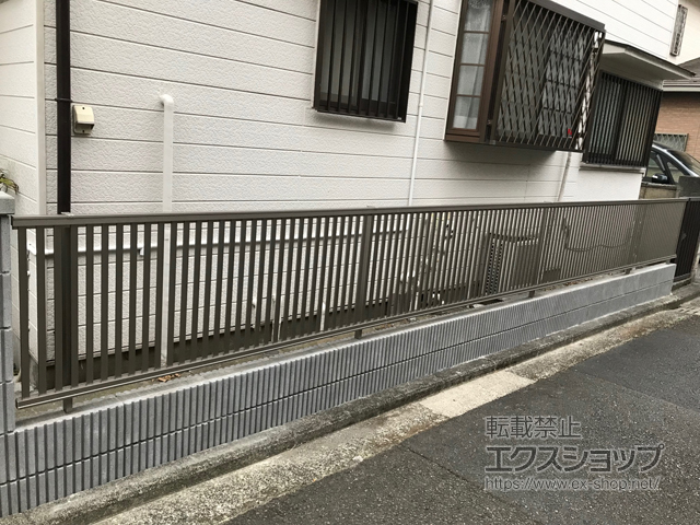 神奈川県横浜市ののフェンス・柵 ミエッタフェンス 防犯たて格子タイプ 自由柱施工 施工例