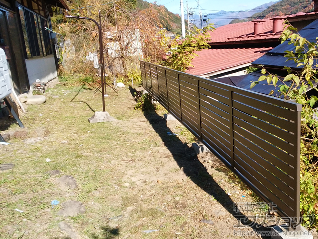 長野県木曽郡木曽町ののフェンス・柵 プレスタフェンス 7Y型 横スリット フリーポールタイプ 施工例