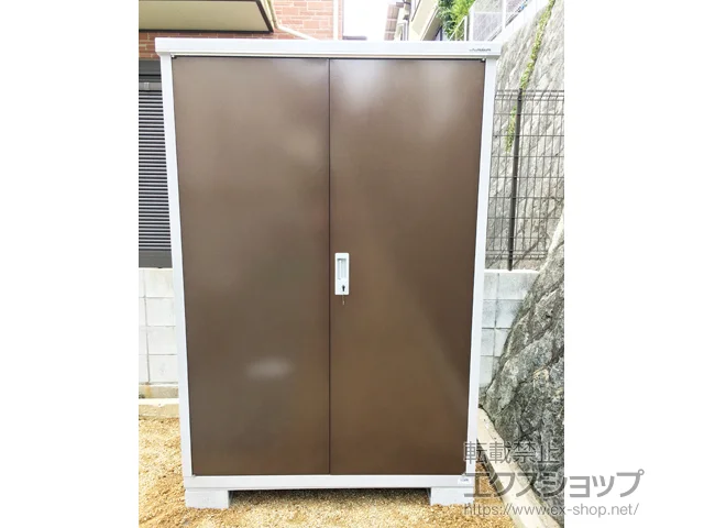 兵庫県西宮市のイナバの物置・収納・屋外倉庫 アイビーストッカー 1320×905×1903（BJX-139E） BJX-139E-TB 施工例