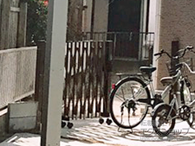 福岡県糸島市ののカーゲート トリップゲート RA型 ノンレール 片開き 24S 施工例