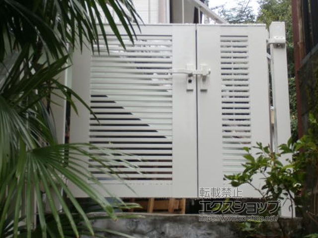 熊本県熊本市のの門扉 ライシス門扉 1型 細横桟 両開き親子 柱使用 施工例