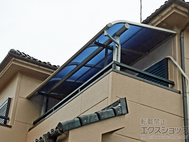 茨城県古河市ののバルコニー・ベランダ屋根 プレシオステラス R型 屋根タイプ 単体 積雪〜20cm対応 施工例
