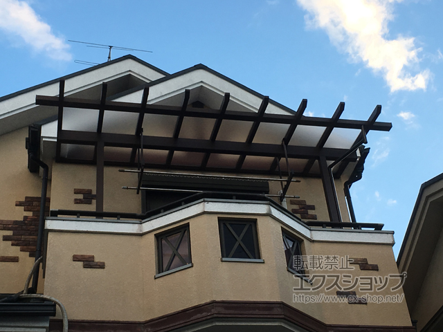 京都府長岡京市ののバルコニー・ベランダ屋根 サザンテラス (パーゴラ仕様)  屋根タイプ 単体 積雪〜50cm対応 施工例