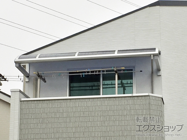 東京都昭島市ののバルコニー・ベランダ屋根 ヴェクターテラス R型 ルーフタイプ 単体 積雪〜20cm対応 施工例