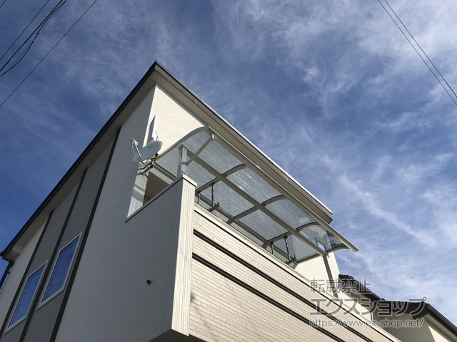 静岡県磐田市ののバルコニー・ベランダ屋根 ヴェクターテラス R型 屋根タイプ 単体 積雪〜20cm対応 施工例