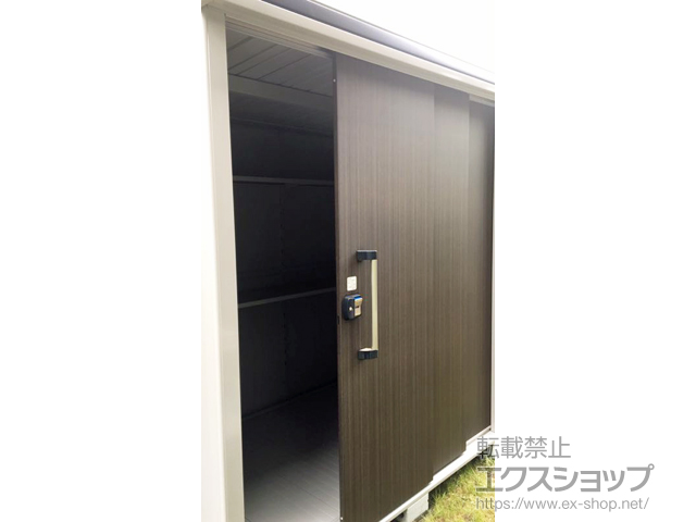 京都府木津川市のの物置・屋外倉庫 エルモ 一般型 2220×1520×2360 LMD-2215H-DW 施工例