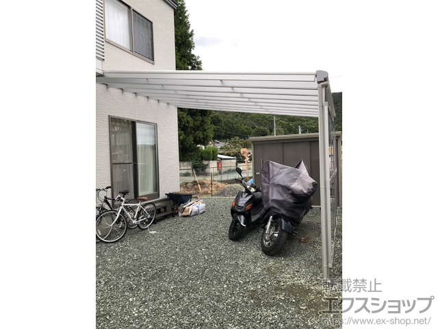 山梨県甲府市ののテラス屋根 ヴェクターテラス F型 ビッグサイズ 単体 積雪〜20cm対応 施工例