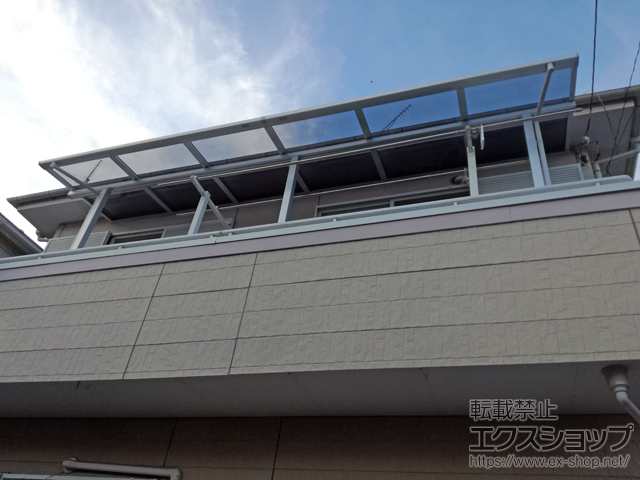 東京都八王子市ののバルコニー・ベランダ屋根 スピーネ F型 屋根タイプ 連棟 積雪〜20cm対応 施工例