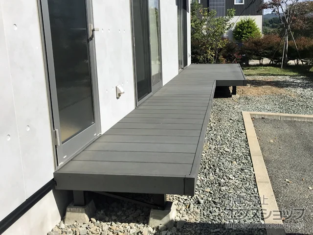 岩手県盛岡市のYKKAPのウッドデッキ リウッドデッキ 200 ※L字 施工例
