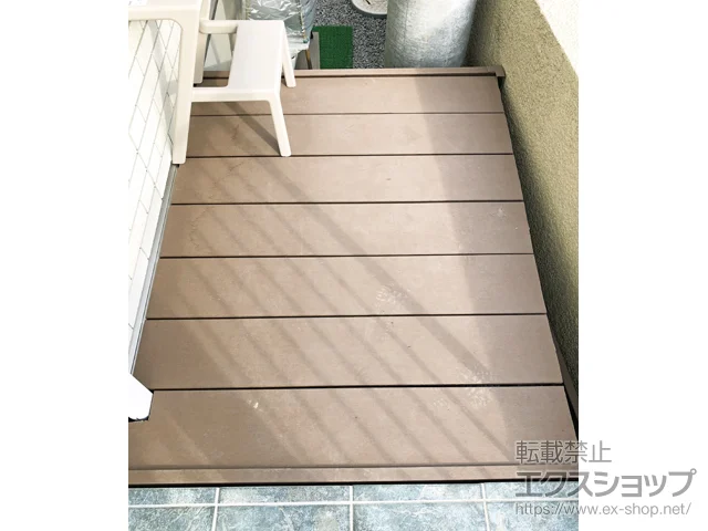 �É������Îs�̂̃E�b�h�f�b�L ���E�b�h�f�b�L 200 �{�H��