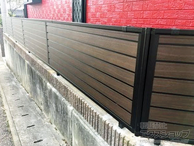 兵庫県神戸市ののフェンス・柵 モクアルフェンス 目隠しタイプ 自由柱施工 施工例