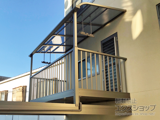 静岡県静岡市ののバルコニー・ベランダ屋根 スピーネ R型 ビューステージHスタイル 屋根タイプ 単体 積雪〜20cm対応 施工例